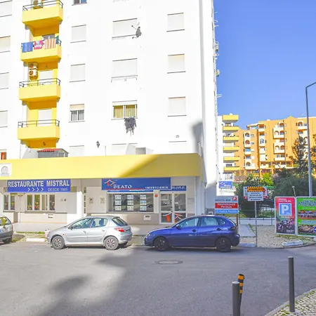 Lovely Gaivota Mar Da Rocha With Pool Appartement