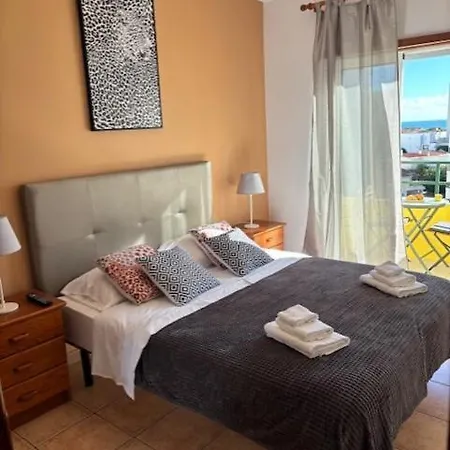 Lovely Gaivota Mar Da Rocha With Pool , Parking