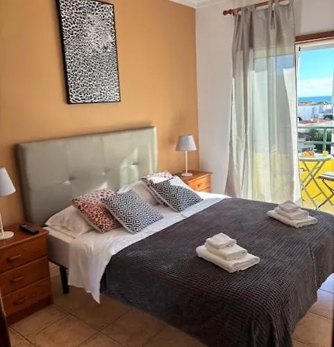 Lovely Gaivota Mar Da Rocha With Pool , Parking